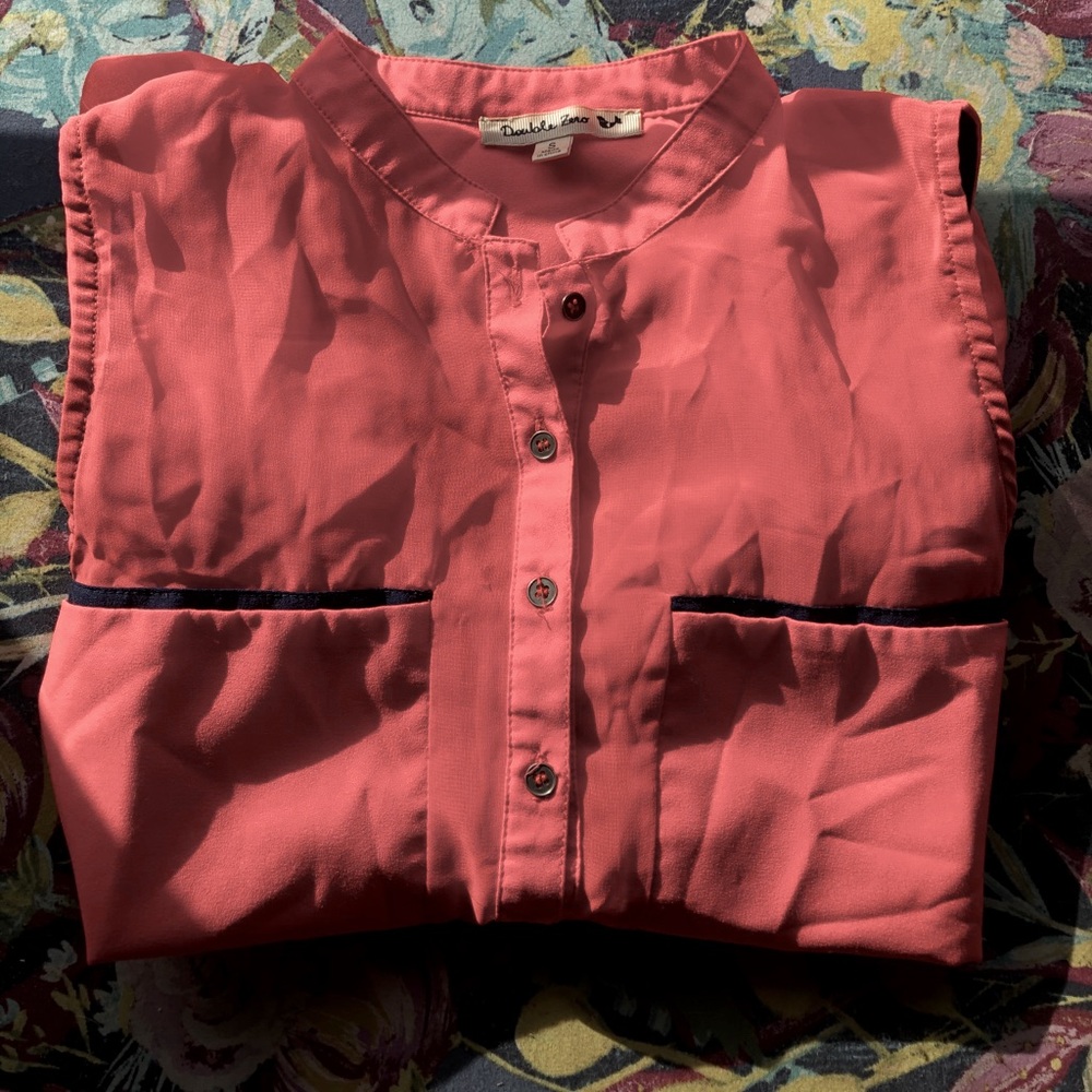 NWOT Cute pink buttoned blouse!